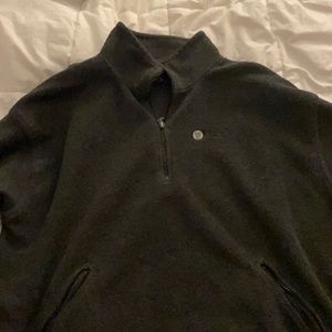 Three quarter zip